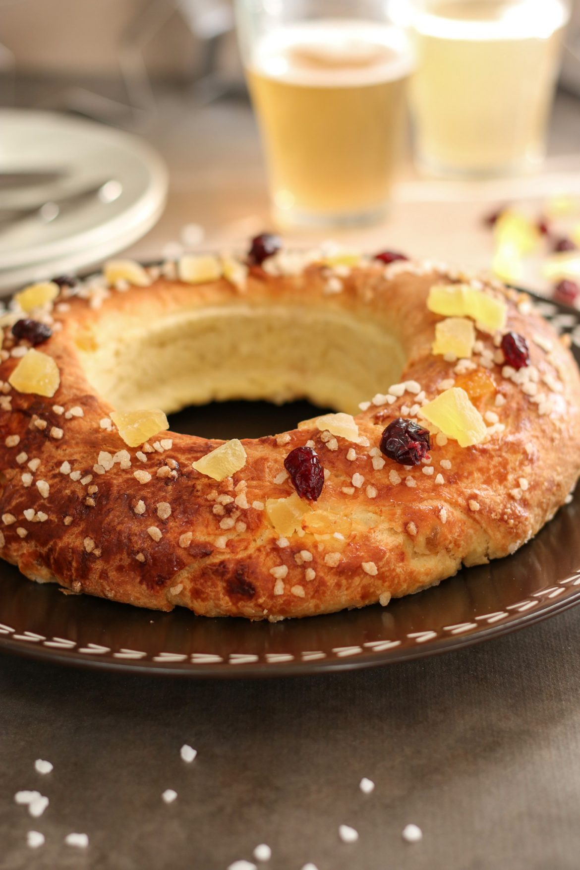 COURONNE-ROIS-EPIPHANIE-FRUITS-EXOTIQUES couronne des rois aux fruits exotiques confits