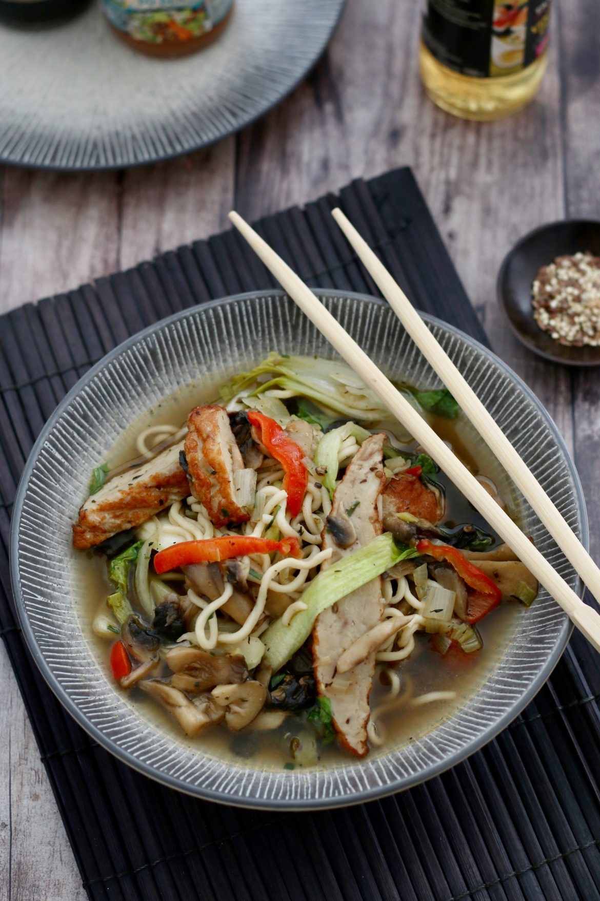 Ramen poulet champignons pak choï