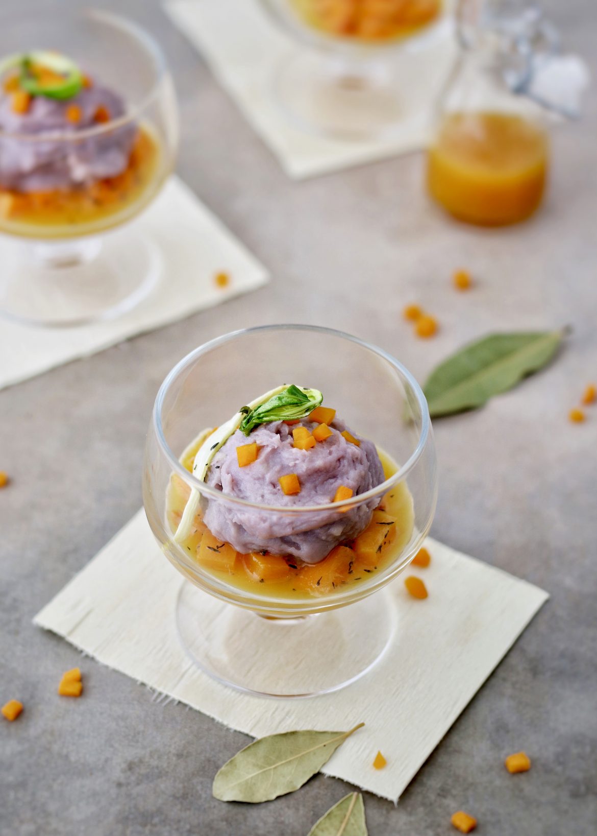 Purée de vitelotte aux éclats de butternut