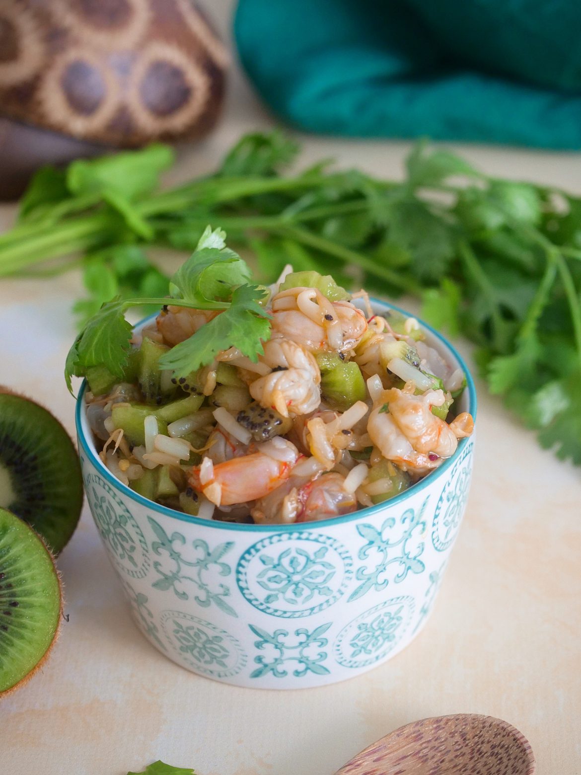 Tartare de crevettes et kiwi