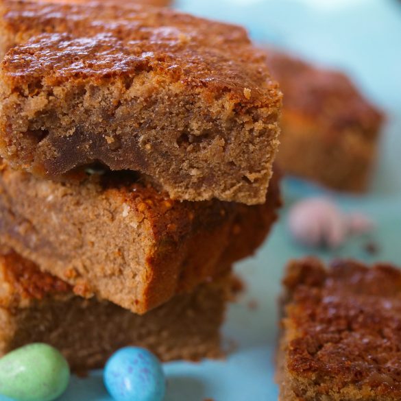 Brownie gingembre aux restes de chocolats de Pâques